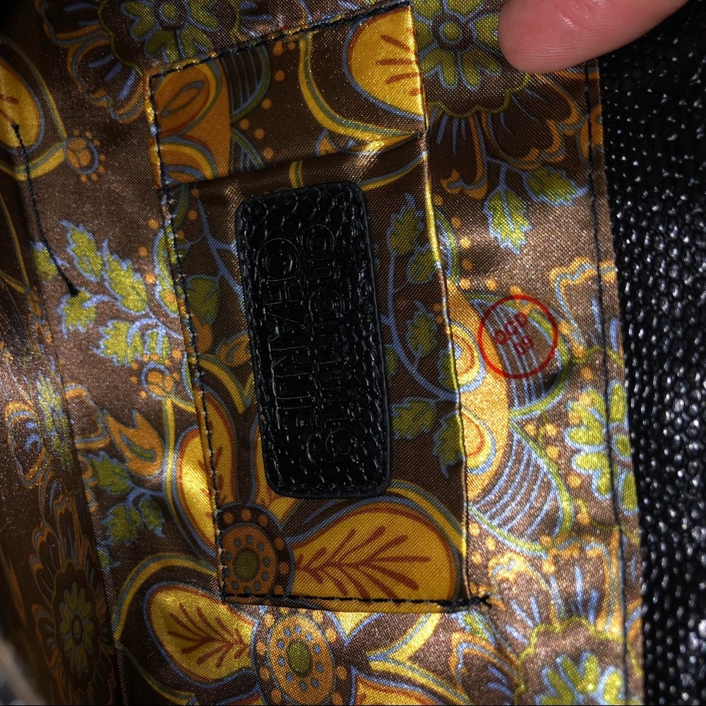 Super slim and sleek crocodile envelope clutch - Picture 6 of 7
